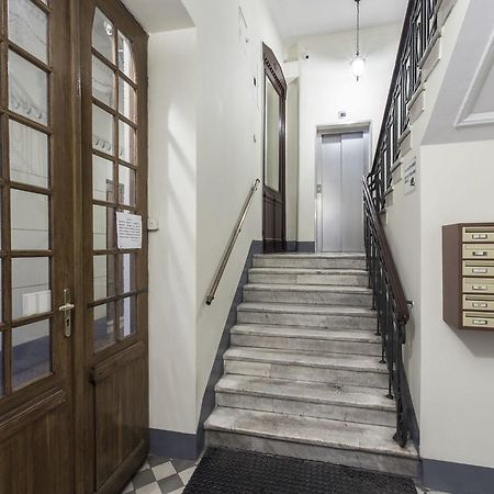 Mish Mash Hostel Варшава Экстерьер фото