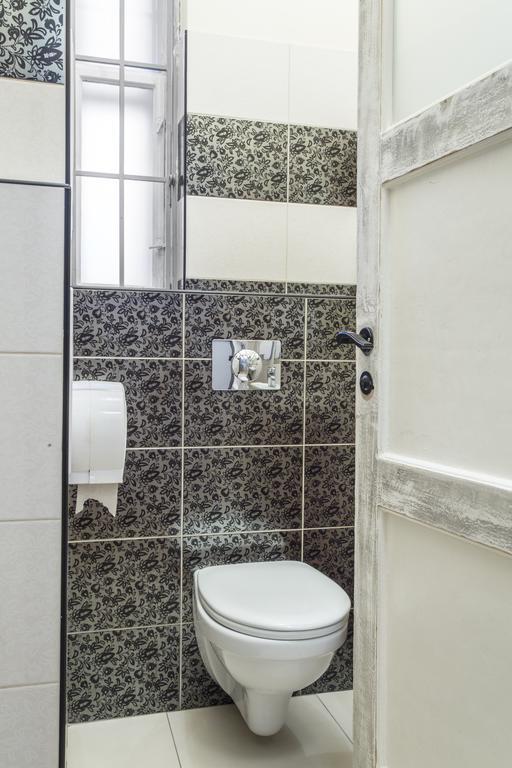 Mish Mash Hostel Варшава Экстерьер фото